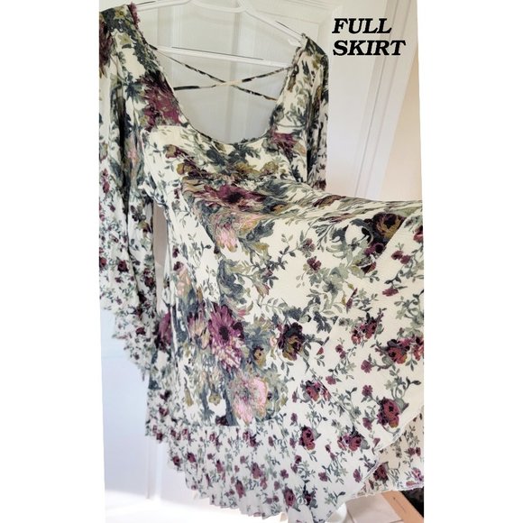 Free People Heart of Gold Mini Dress w/Vintage Floral Print & Butterfly Sleeves - Picture 4 of 12